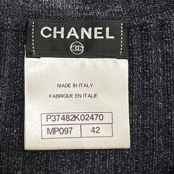 Chanel Cashmere/metal short sleeve top - Picture 7 of 10